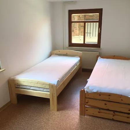 招待所 Knuellhotel Tann-eck 3*