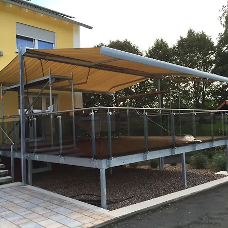 Knuellhotel Tann-eck 招待所 3*