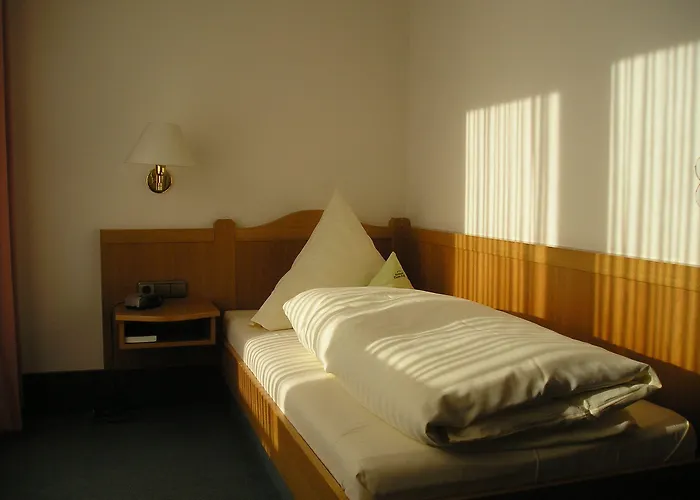 Gasthuis Knuellhotel Tann-eck 3*